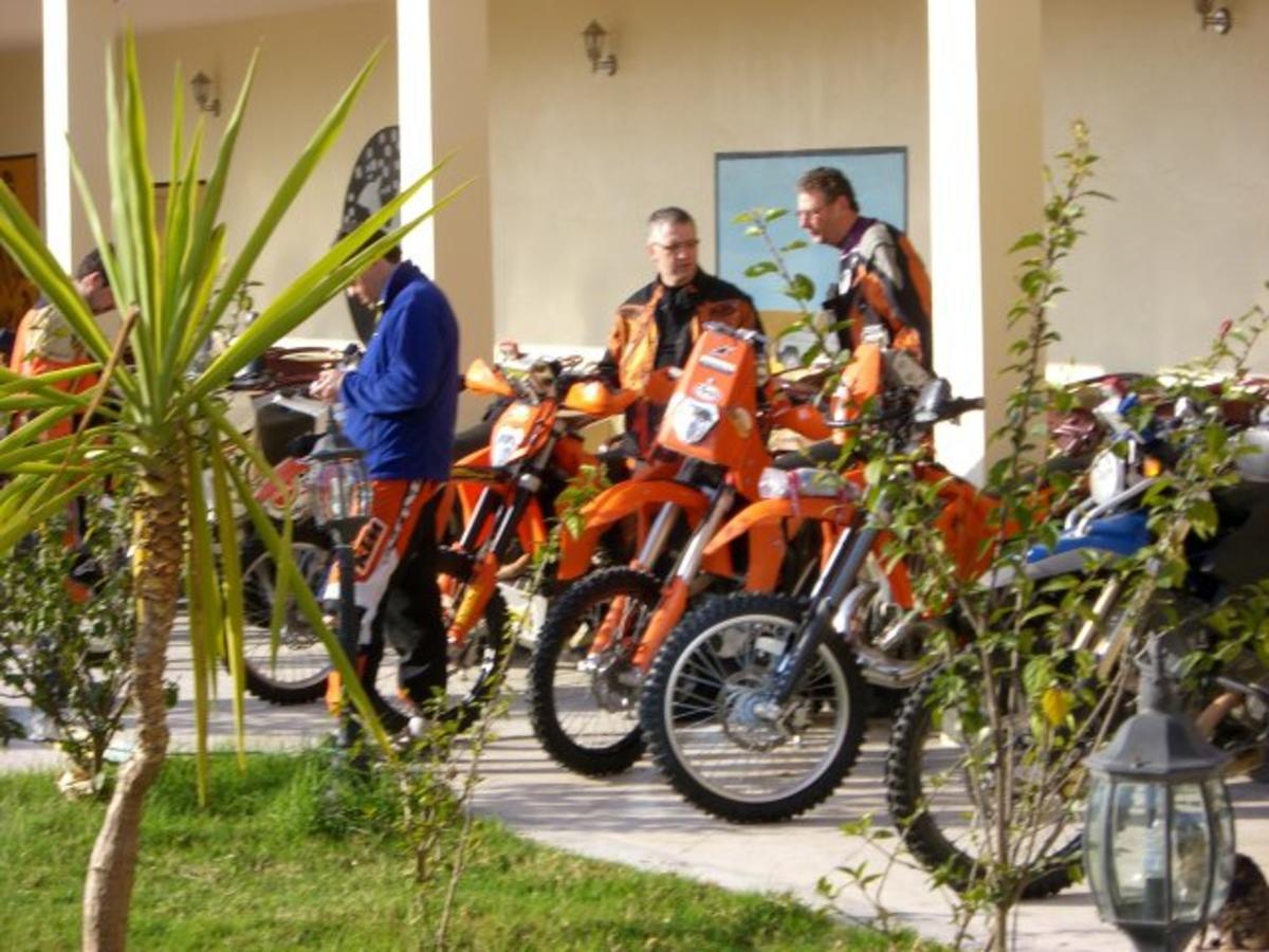 Motel Paris Dakar Selouane Kültér fotó
