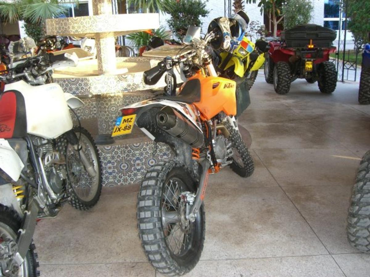 Motel Paris Dakar Selouane Kültér fotó