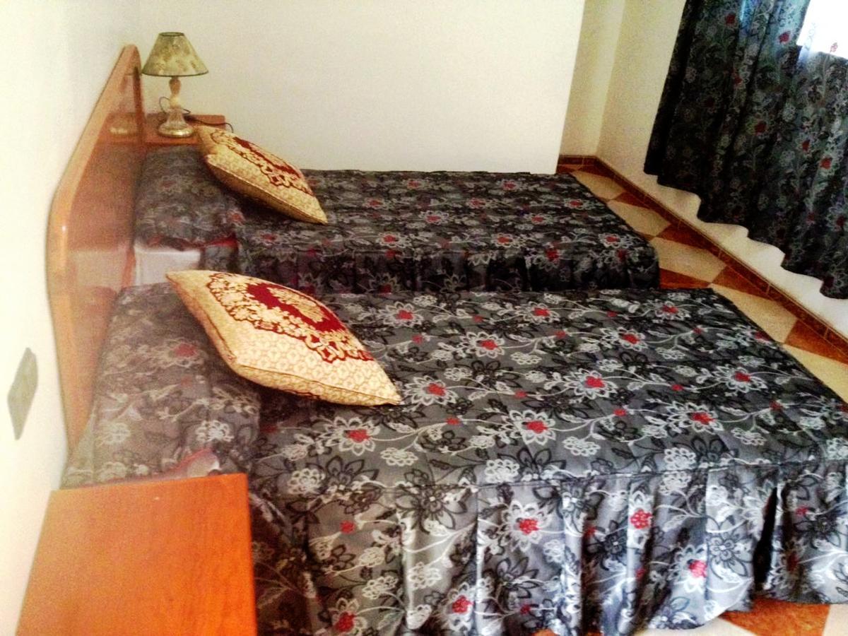 Motel Paris Dakar Selouane Kültér fotó