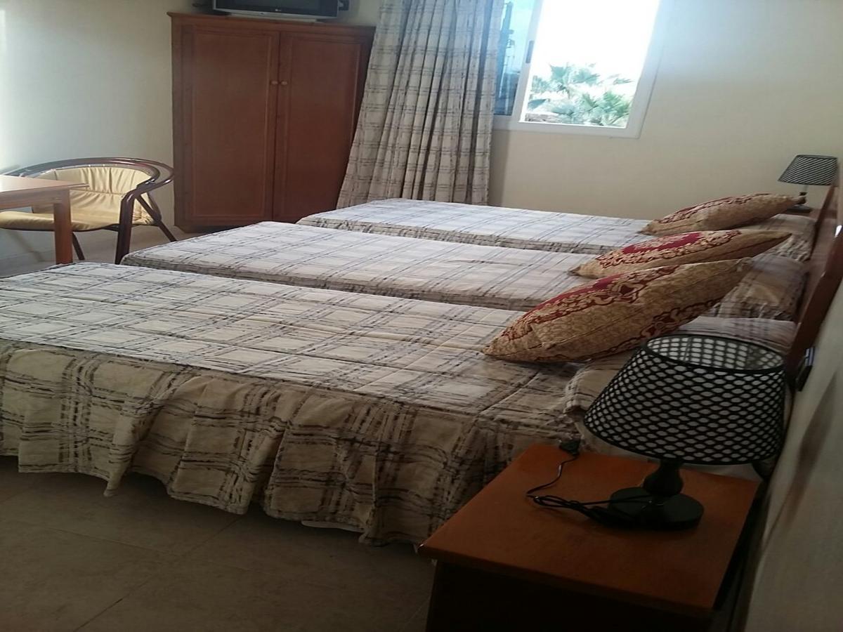 Motel Paris Dakar Selouane Kültér fotó